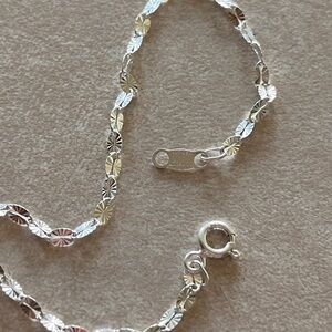 Taxco Bracelet 925 Sterling Silver Starburst Handmade Bracelet 7in long.